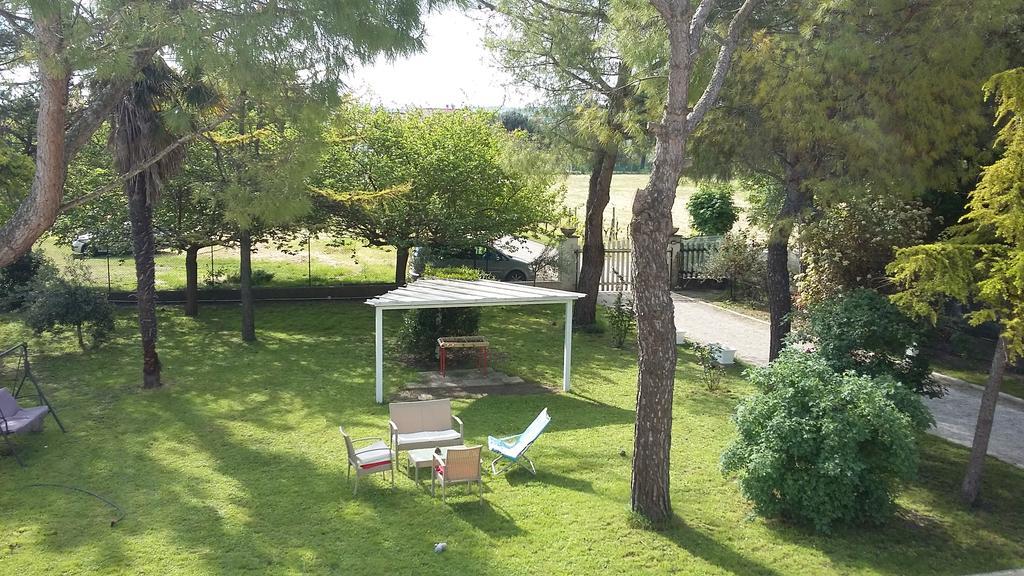 B&B Sotto Le Stelle Fano Εξωτερικό φωτογραφία