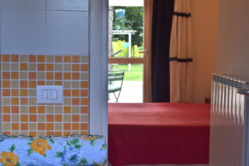 B&B Sotto Le Stelle Fano Εξωτερικό φωτογραφία